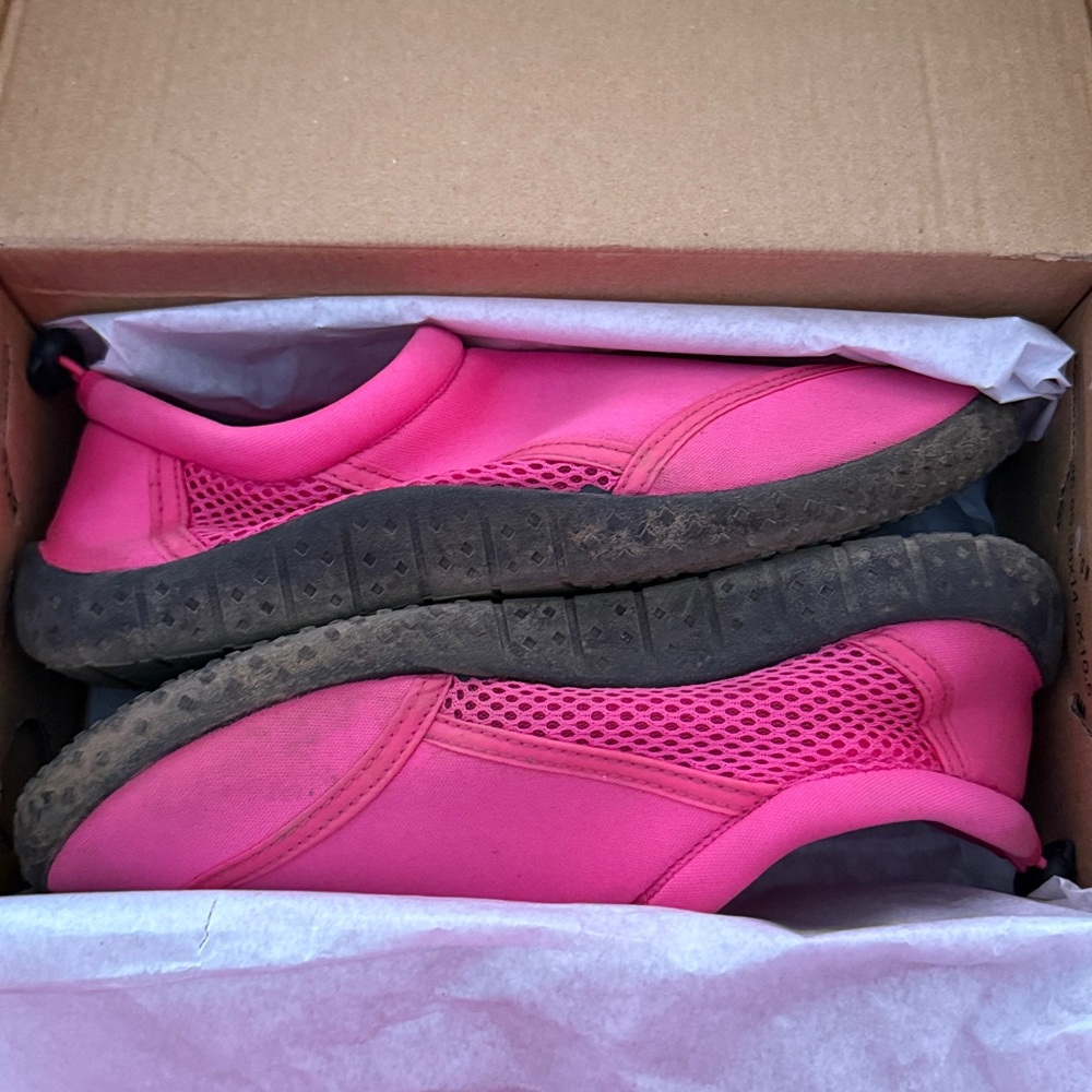 🔥10/$15 Mix No. 6 River Brook Water Shoe